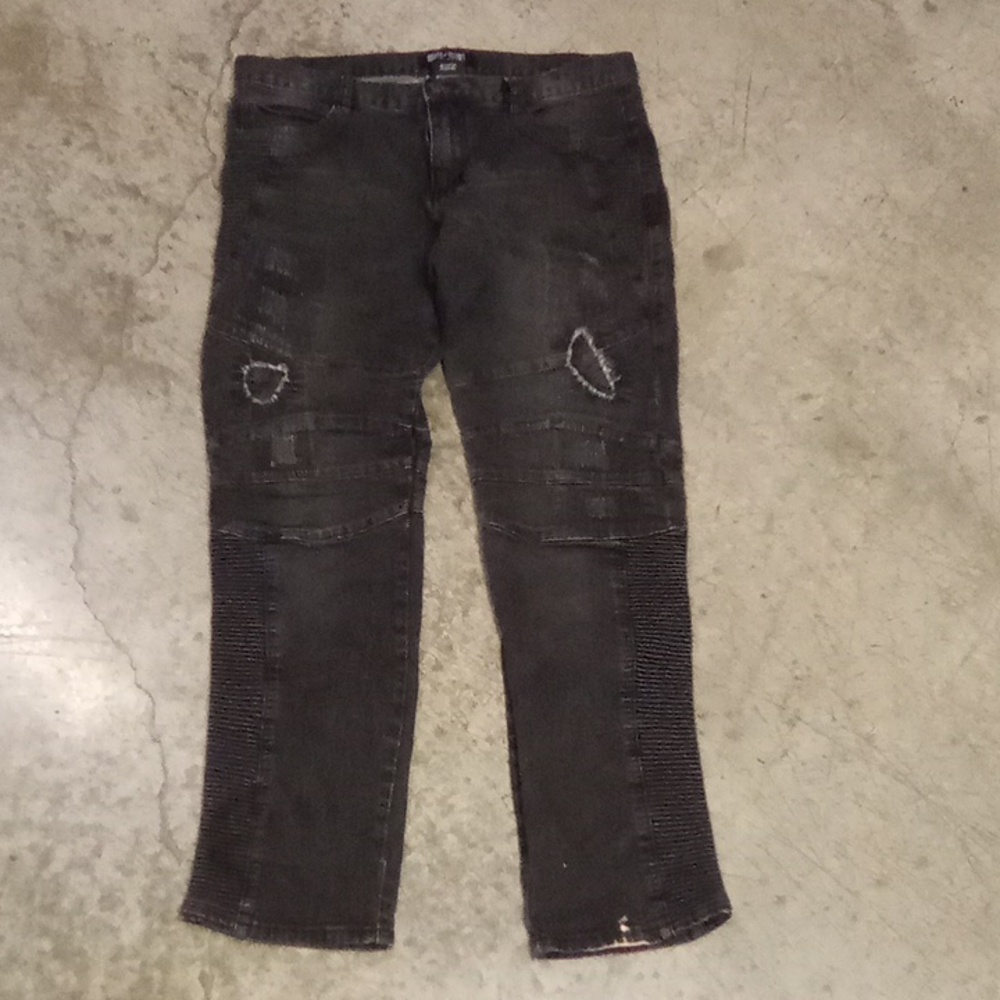 8th DSTRKT, black, 38×32 skinny jeans
